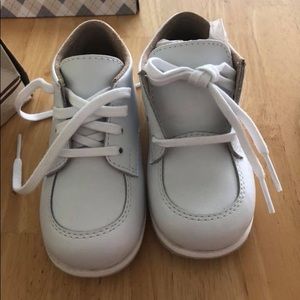 Toddler leather walking shoes